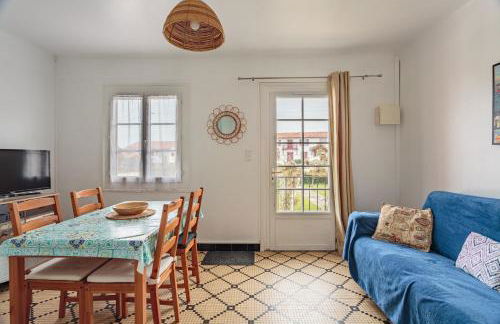 A Guéthary 300 m des plages dans un quartier calme - Foto 4