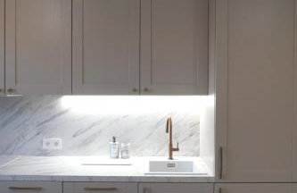 Cosy Modern Flat - Balcony & Cinema - Foto 11