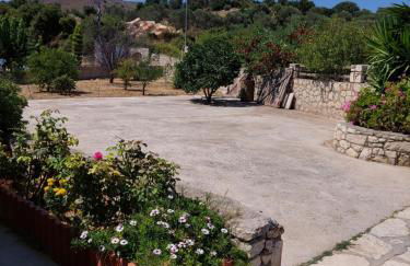 Eftihia's Home - Photo 31