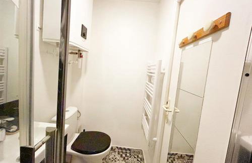 Studio lumineux, calme, RER à 5 min, bien placé - Foto 8