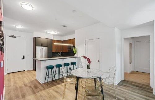 Fairfax District Chic City Oasis 2 BR Apt with Den 136 - Foto 31