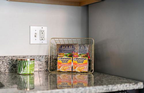 Jungle House Luxury Homes - Columbus Downtown Short North - Steps to Convention Center & Nationwide Arena - Sleeps up to 6 - Free Parking - Over 5,800 Five Stars - Foto 52