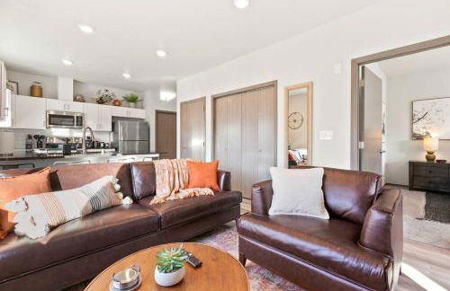 New 2 Bed 2 Bath Near Perry Dist and DT - Foto 2