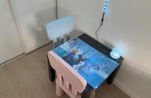 Snowqueen Hotel Apartment Paris-Disney - Foto 8