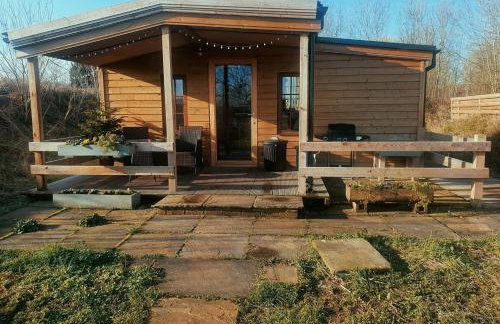 Beautiful Wooden tiny house, Glamping cabin with hot tub 2 - Foto 13