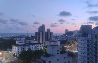 Apto Guarujá Enseada Wi-Fi Piscina 1 dorm - Foto 20