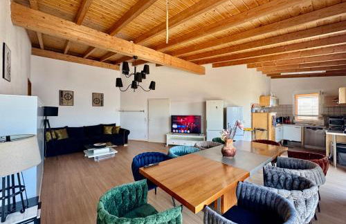 Ferienhaus Event Haus EMG Hockenheim für Familien und Gruppen bis 22 Personen mit Partyraum - Foto 1