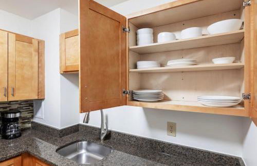 Blueground Prudential St Botolph pool nr Boston Public Library BOS-1117 - Foto 10