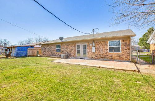 5 Mi to Fort Worth Stockyards Home with Yard! - Foto 22