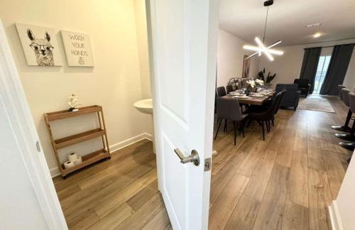 Magical 5 Bed Family Villa, Themed Rooms, Pool - Foto 33