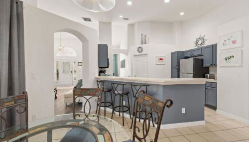 #196-Fantastic 6 bed villa with own private pool and spa with no rear neighbors - Foto 3