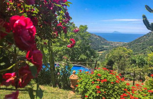 Stunning Home In Ficarra - Foto 1