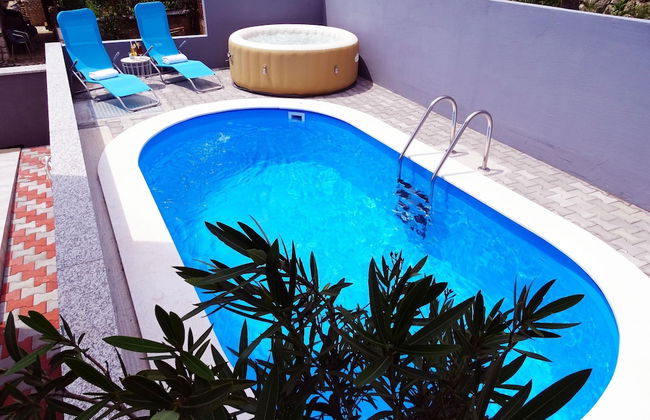 Peaceful Villa in Dramalj with Hot Tub - Foto 16