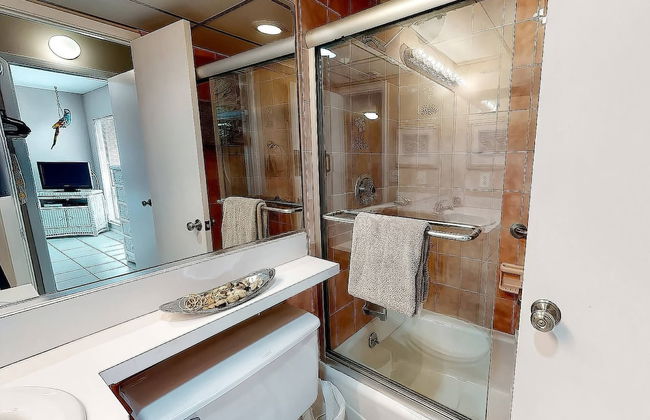 Bay Oaks, 4th Floor Corner - Elevator - Foto 28