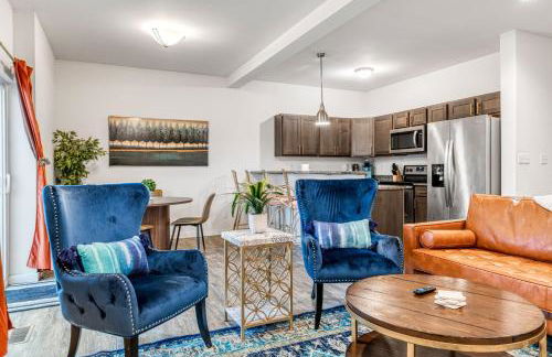 Spacious 2 bedroom/2.5 bathroom Townhome - Foto 38