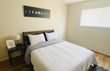 Modern 2BR2BA Extended Stay Discounts - Foto 7