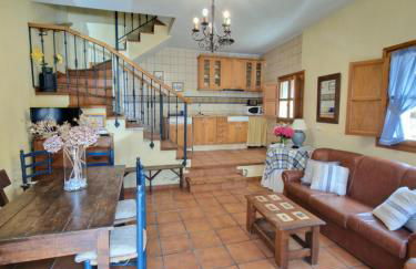 La Casona de Pascueru de POO DE CABRALES - Foto 24