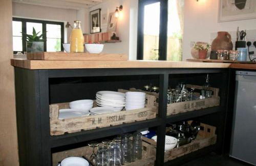 The Post Barn, beautiful barn conversion 10mins from Winchester - Foto 9