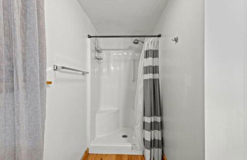 Birdsong- Hot Tub, Game Room, Firepit, WiFi - Foto 7