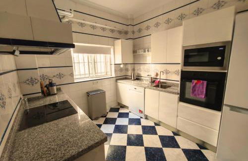 Ronda Suite, Parking gratuito cercano - Foto 17