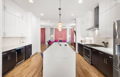 Ultimate Bach 10min to DT IG Walls Every Room - Foto 13