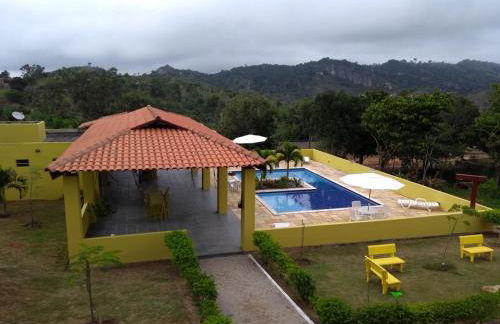 flat em serra negra - bezerros - Foto 1