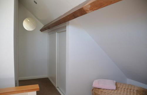 Luxury Old Stone Cottage, Beautifully Presented - Photo 19