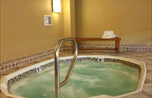 Iconic Vegas Views - 6 comfy Beds, NO RESORT FEES, Center Strip! - Foto 24