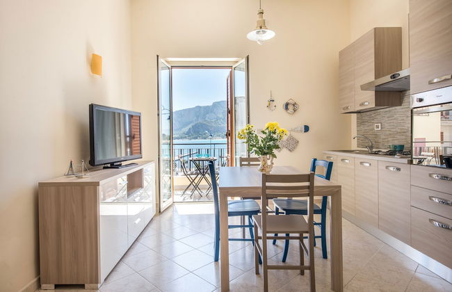 Casetta vista mare in piazza a Mondello - Foto 6