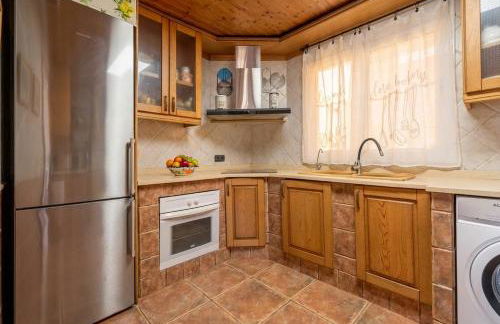 Sea View Villa - Pool BBQ & Beach - Barcelona - Photo 13