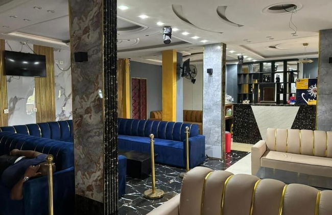 HOTEL L'EMPIRE - Foto 8