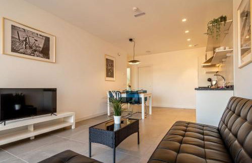 Edificio Santiago by Plaza Mayor Apartamentos - Photo 9