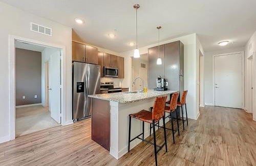 XL 1BR 2-King Beds Near Mayo Pool Gym Workspace - Foto 14