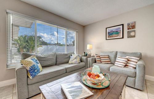 Spacious Casselberry House with Backyard Pool - Photo 28