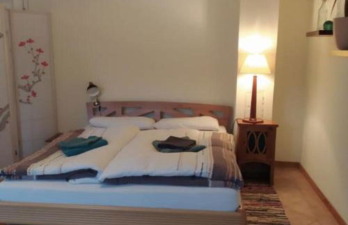 NEU Fewo im Bauernhaus mit idyllischem Innenhof und Naturgarten - Foto 10