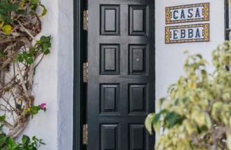 Charming Beachside Townhouse in San Pedro A Lovely Retreat Steps from the Shore - Photo 25