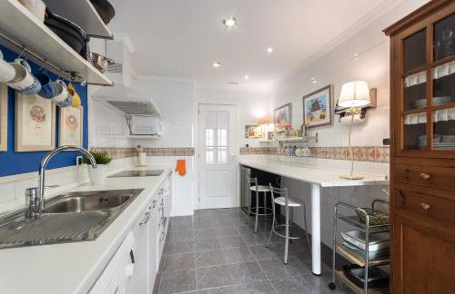 Apartment, front line beach, in Las Arenas, Bahía de Marbella - Photo 24