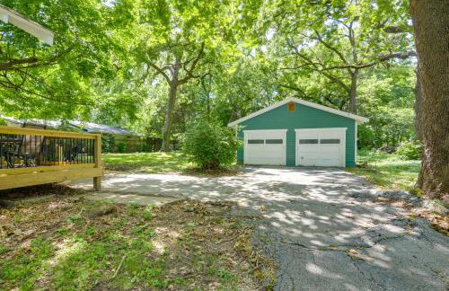 < 1 Mi to MSU! Updated Springfield House w/ Deck - Photo 30