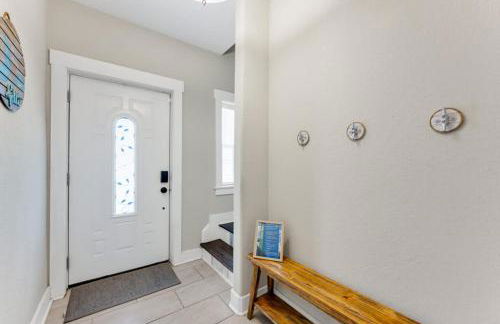 Sojourn Bay Haven Beach Home Steps to the Bay - Foto 14