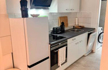 NEW Apartment in Magdeburg Buckau - Waschmaschine, Smart-TV, neues Badezimmer - Photo 9