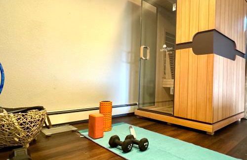 Spa Getaway with Open Space Access Sauna & Hot Tub & Cold Plunge - Foto 40