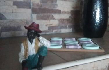 Pequena Casa rústica com piscina - Photo 31