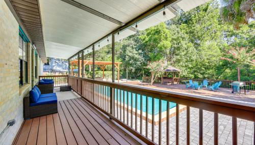 1 Mi to UF Campus Group Retreat with Outdoor Oasis - Foto 3