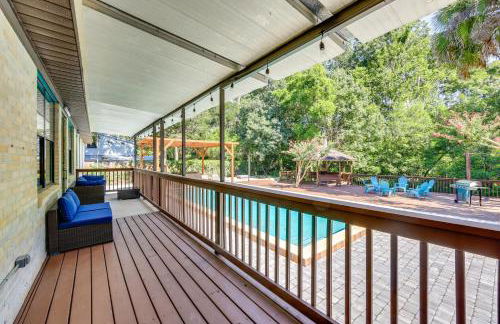 1 Mi to UF Campus Group Retreat with Outdoor Oasis - Foto 3