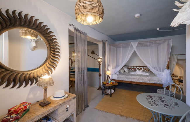 Rock Villas - Emporio | Pool, Jacuzzi, Castle View - Foto 37