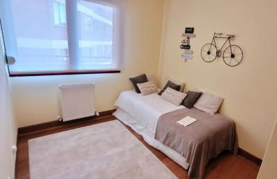 Cozy Yellow Home in Getxo - Foto 6