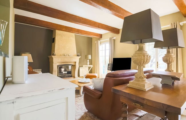 Nice Holiday Home in Lorgues - Foto 13