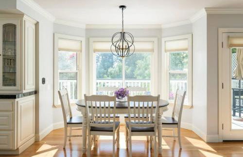 Luxury 5br 3 5ba w Pool & Hot Tub - Photo 38