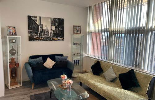 2 Bedroom Flat Sun in town Center Wellingborough - Photo 2