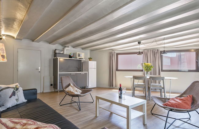 My Address in Plaza Real - Photo 19